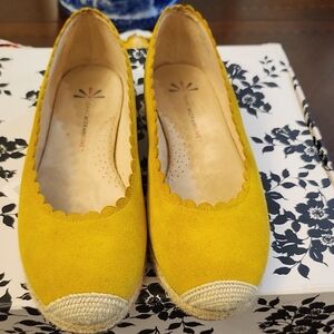 Isaac Mizrahi Chic Flats